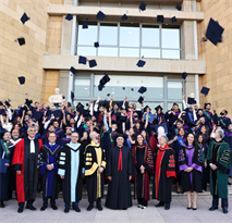 جامعة الحكمة تحتفل بتخريج طلابها والدفعة الأولى من كلية الهندسة